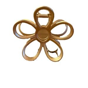 Goody Large Daisy Flower Hair Claw Clip Soft Goldtone Heavy Spring Clip